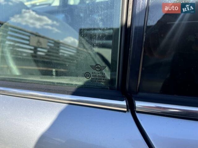 Сірий Міні Cooper, об'ємом двигуна 1.6 л та пробігом 283 тис. км за 3400 $, фото 37 на Automoto.ua
