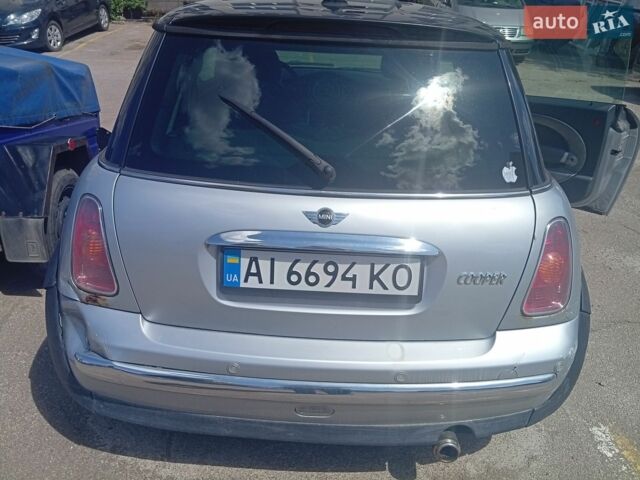 Сірий Міні Cooper, об'ємом двигуна 1.6 л та пробігом 195 тис. км за 4500 $, фото 4 на Automoto.ua
