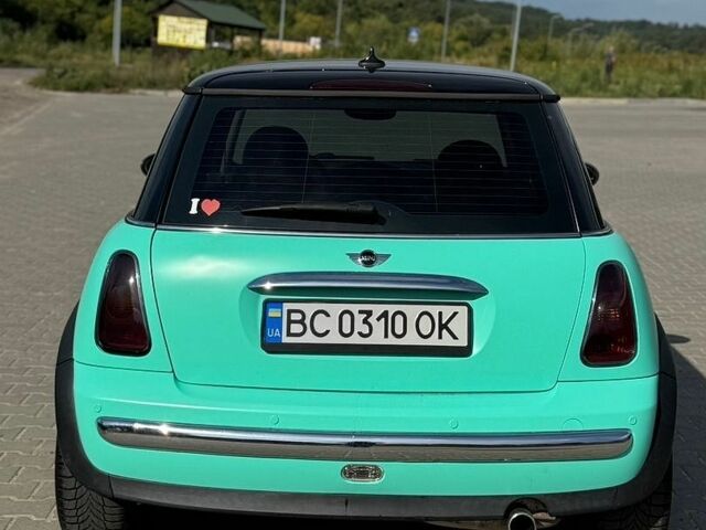 Сірий Міні Cooper, об'ємом двигуна 1.6 л та пробігом 207 тис. км за 5500 $, фото 4 на Automoto.ua