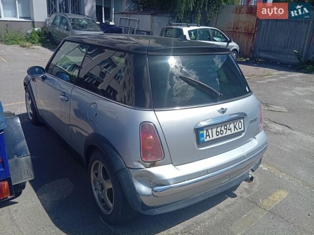 Сірий Міні Cooper, об'ємом двигуна 1.6 л та пробігом 195 тис. км за 4500 $, фото 5 на Automoto.ua