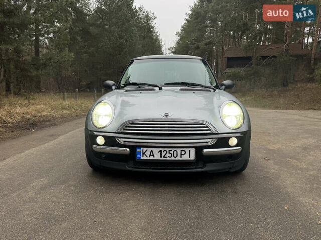 Сірий Міні Cooper, об'ємом двигуна 1.6 л та пробігом 214 тис. км за 4500 $, фото 2 на Automoto.ua