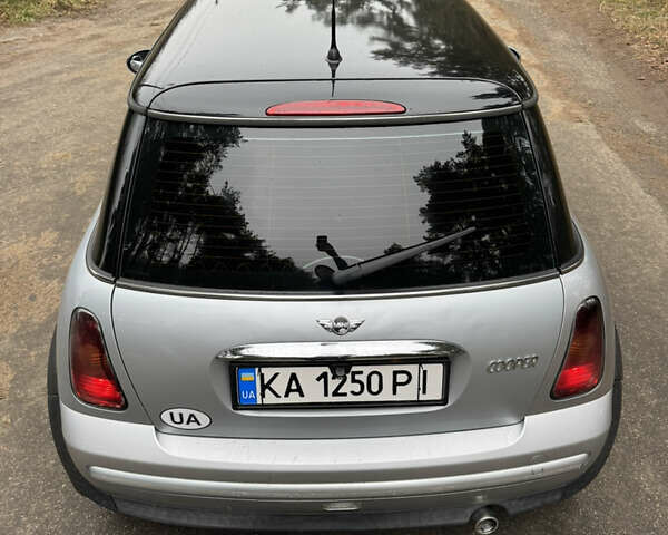Сірий Міні Cooper, об'ємом двигуна 1.6 л та пробігом 214 тис. км за 4500 $, фото 5 на Automoto.ua