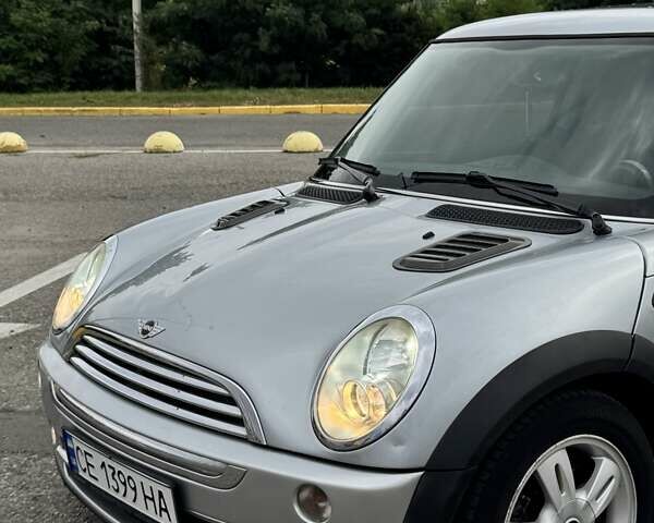 Серый Мини Купер, объемом двигателя 1.6 л и пробегом 213 тыс. км за 5500 $, фото 8 на Automoto.ua