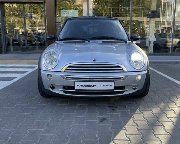 Сірий Міні Cooper, об'ємом двигуна 1.6 л та пробігом 253 тис. км за 6600 $, фото 5 на Automoto.ua