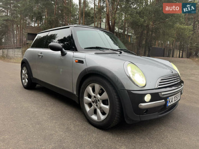 Сірий Міні Cooper, об'ємом двигуна 1.6 л та пробігом 214 тис. км за 4500 $, фото 3 на Automoto.ua