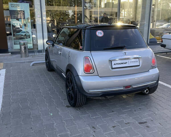 Сірий Міні Cooper, об'ємом двигуна 1.6 л та пробігом 253 тис. км за 6600 $, фото 20 на Automoto.ua