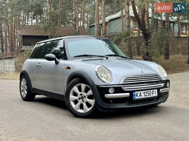 Сірий Міні Cooper, об'ємом двигуна 1.6 л та пробігом 214 тис. км за 4500 $, фото 1 на Automoto.ua