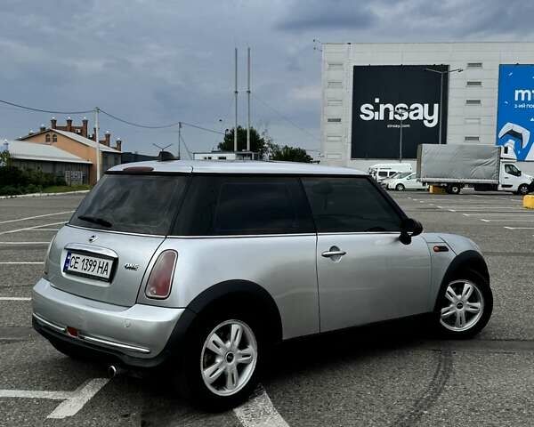 Серый Мини Купер, объемом двигателя 1.6 л и пробегом 213 тыс. км за 5500 $, фото 13 на Automoto.ua