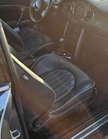 Серый Мини Купер, объемом двигателя 1.6 л и пробегом 237 тыс. км за 7500 $, фото 26 на Automoto.ua