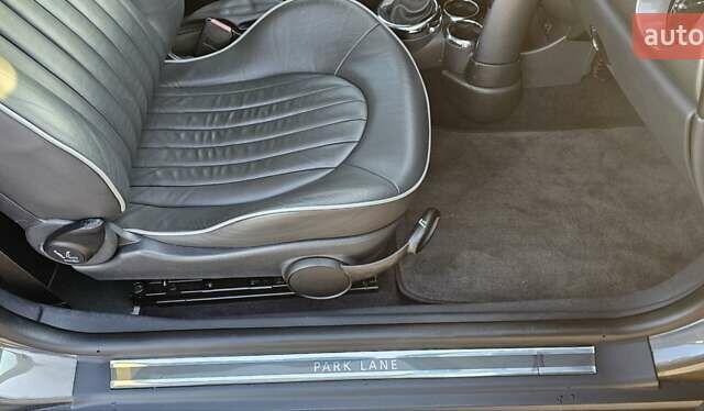 Серый Мини Купер, объемом двигателя 1.6 л и пробегом 237 тыс. км за 7500 $, фото 24 на Automoto.ua