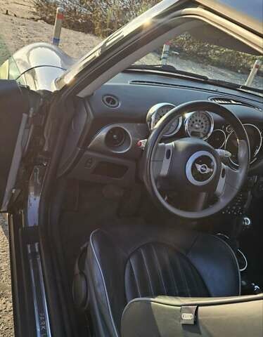 Серый Мини Купер, объемом двигателя 1.6 л и пробегом 237 тыс. км за 7500 $, фото 22 на Automoto.ua