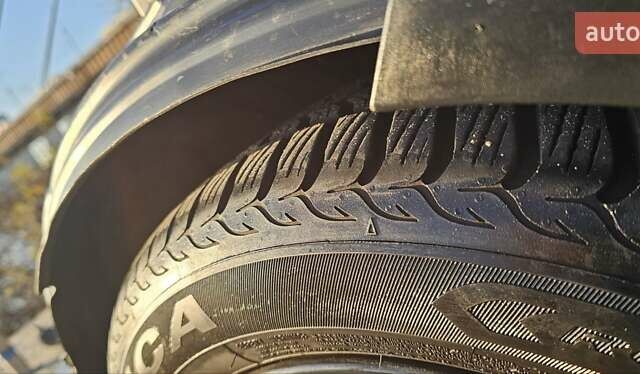 Серый Мини Купер, объемом двигателя 1.6 л и пробегом 237 тыс. км за 7500 $, фото 19 на Automoto.ua