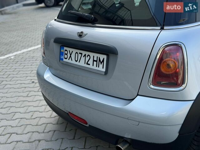 Сірий Міні Cooper, об'ємом двигуна 1.4 л та пробігом 223 тис. км за 4500 $, фото 12 на Automoto.ua