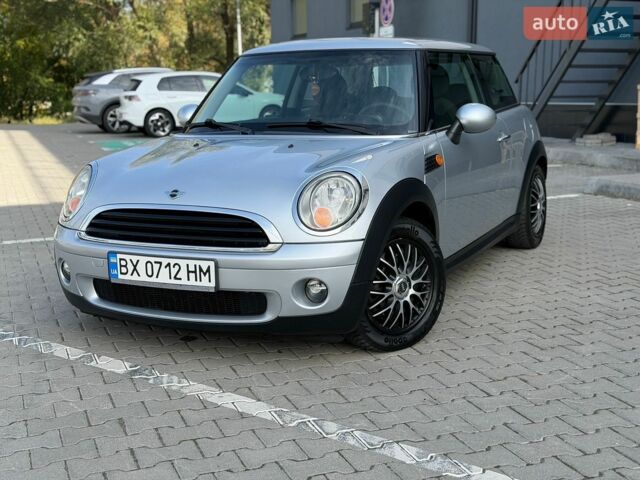 Сірий Міні Cooper, об'ємом двигуна 1.4 л та пробігом 223 тис. км за 4500 $, фото 18 на Automoto.ua