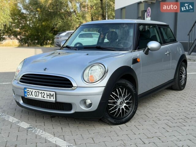 Сірий Міні Cooper, об'ємом двигуна 1.4 л та пробігом 223 тис. км за 4500 $, фото 13 на Automoto.ua