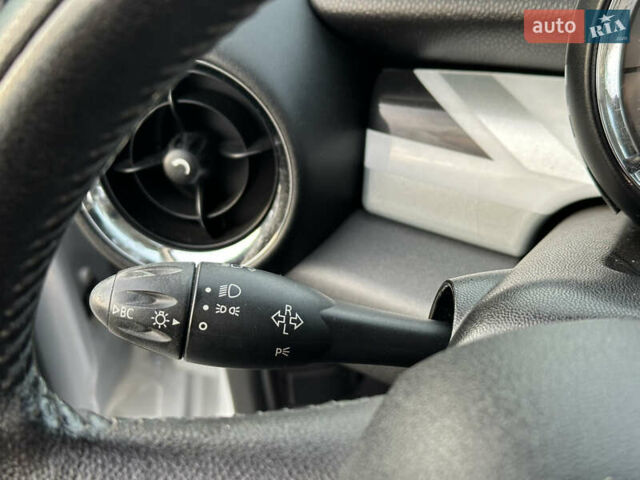 Сірий Міні Cooper, об'ємом двигуна 1.6 л та пробігом 100 тис. км за 9900 $, фото 51 на Automoto.ua