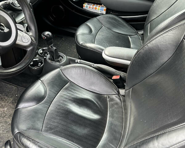 Серый Мини Купер, объемом двигателя 1.6 л и пробегом 187 тыс. км за 10000 $, фото 4 на Automoto.ua