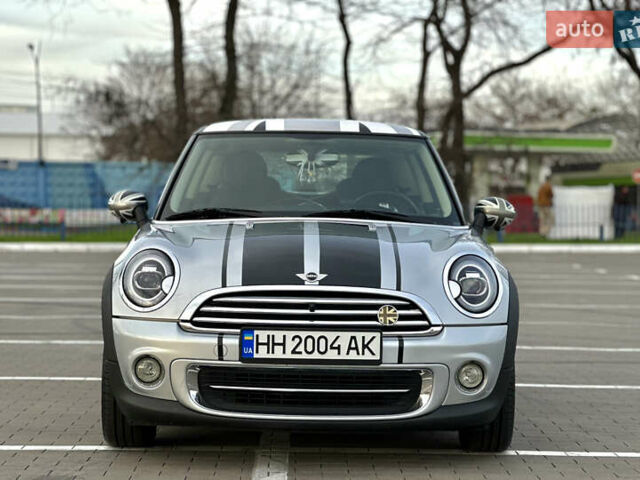 Сірий Міні Cooper, об'ємом двигуна 1.6 л та пробігом 100 тис. км за 9900 $, фото 12 на Automoto.ua