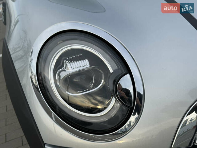 Сірий Міні Cooper, об'ємом двигуна 1.6 л та пробігом 100 тис. км за 9900 $, фото 17 на Automoto.ua