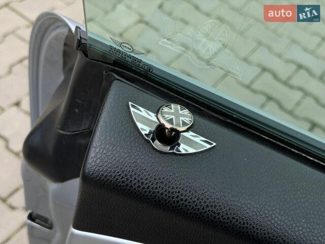 Серый Мини Купер, объемом двигателя 1.6 л и пробегом 100 тыс. км за 9200 $, фото 30 на Automoto.ua