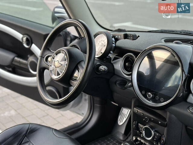 Сірий Міні Cooper, об'ємом двигуна 1.6 л та пробігом 100 тис. км за 9900 $, фото 39 на Automoto.ua