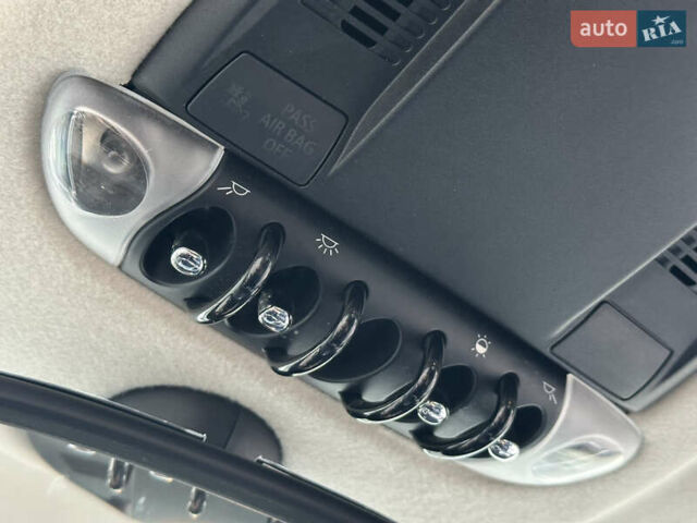 Сірий Міні Cooper, об'ємом двигуна 1.6 л та пробігом 100 тис. км за 9900 $, фото 61 на Automoto.ua