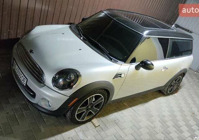 Серый Мини Купер, объемом двигателя 1.6 л и пробегом 180 тыс. км за 7200 $, фото 1 на Automoto.ua