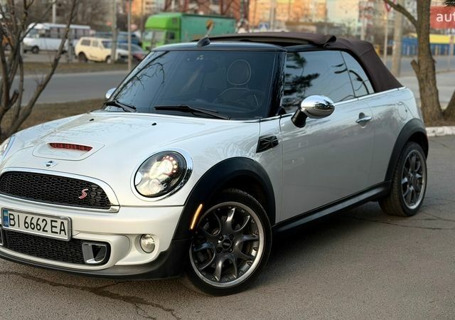 Сірий Міні Cooper, об'ємом двигуна 1.6 л та пробігом 213 тис. км за 8500 $, фото 3 на Automoto.ua