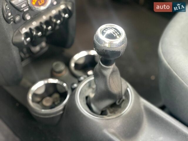 Сірий Міні Cooper, об'ємом двигуна 1.6 л та пробігом 218 тис. км за 8100 $, фото 22 на Automoto.ua