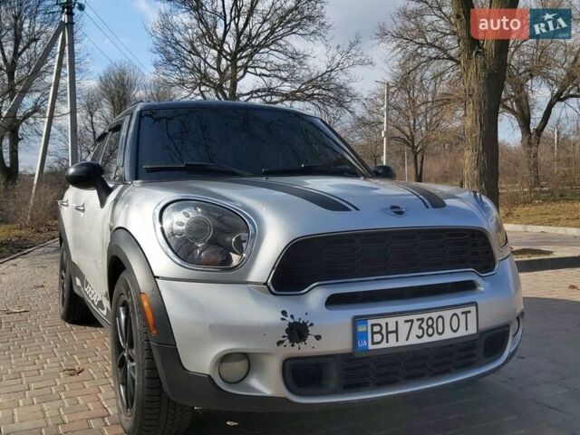 Серый Мини Купер, объемом двигателя 1.6 л и пробегом 235 тыс. км за 9800 $, фото 8 на Automoto.ua