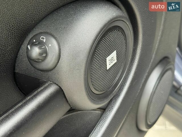 Сірий Міні Cooper, об'ємом двигуна 1.6 л та пробігом 210 тис. км за 7100 $, фото 27 на Automoto.ua