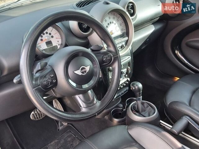 Серый Мини Купер, объемом двигателя 1.6 л и пробегом 235 тыс. км за 9800 $, фото 17 на Automoto.ua