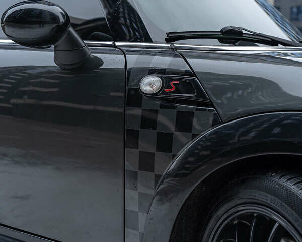 Серый Мини Купер, объемом двигателя 1.6 л и пробегом 169 тыс. км за 8888 $, фото 34 на Automoto.ua