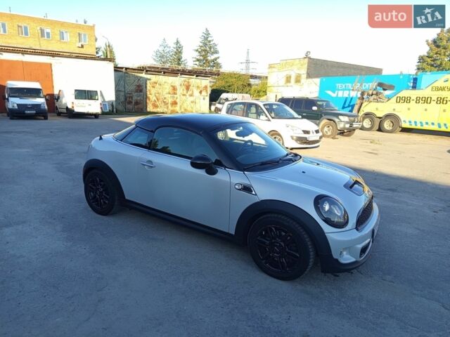 Сірий Міні Cooper, об'ємом двигуна 1.6 л та пробігом 160 тис. км за 8000 $, фото 5 на Automoto.ua
