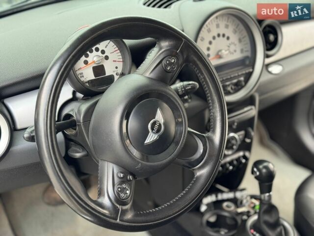 Сірий Міні Cooper, об'ємом двигуна 1.6 л та пробігом 210 тис. км за 7100 $, фото 17 на Automoto.ua