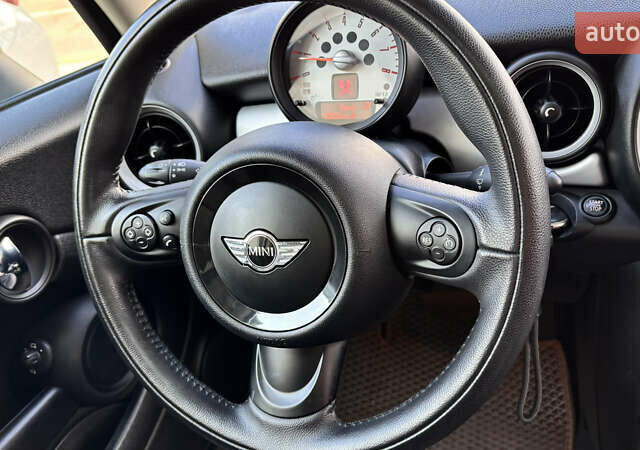 Сірий Міні Cooper, об'ємом двигуна 1.6 л та пробігом 143 тис. км за 8500 $, фото 5 на Automoto.ua