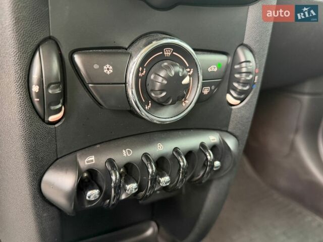 Серый Мини Купер, объемом двигателя 1.6 л и пробегом 170 тыс. км за 10999 $, фото 15 на Automoto.ua