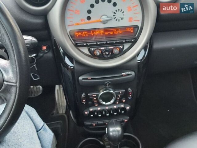Сірий Міні Cooper, об'ємом двигуна 1.6 л та пробігом 235 тис. км за 9800 $, фото 33 на Automoto.ua