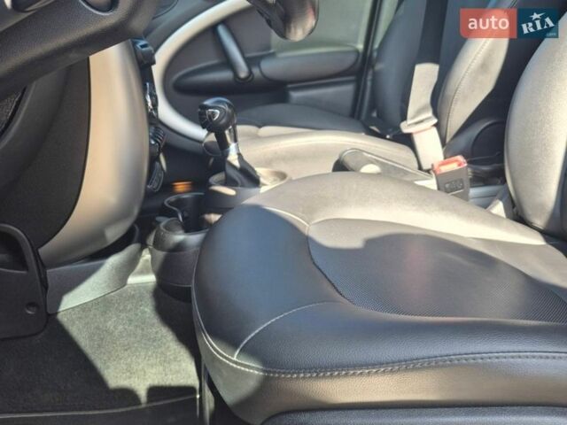 Сірий Міні Cooper, об'ємом двигуна 1.6 л та пробігом 123 тис. км за 10500 $, фото 10 на Automoto.ua