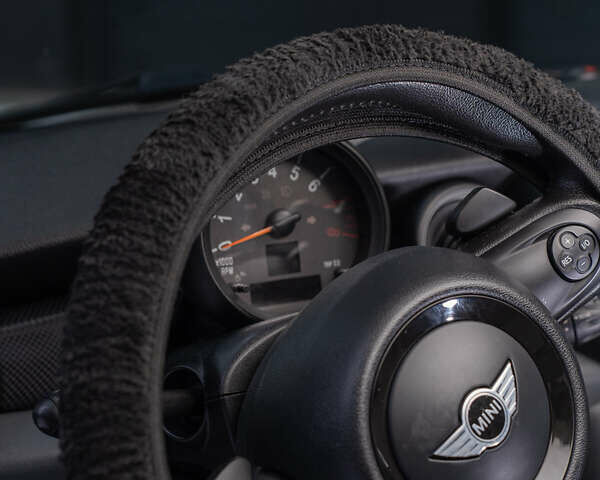 Серый Мини Купер, объемом двигателя 1.6 л и пробегом 169 тыс. км за 8888 $, фото 16 на Automoto.ua