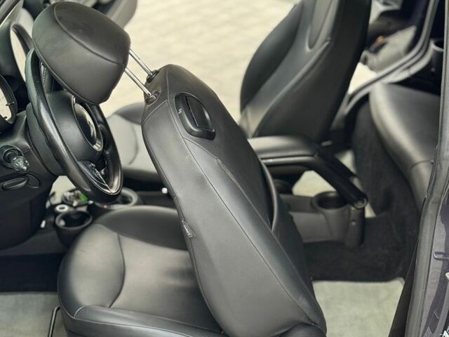 Сірий Міні Cooper, об'ємом двигуна 1.6 л та пробігом 210 тис. км за 7100 $, фото 16 на Automoto.ua