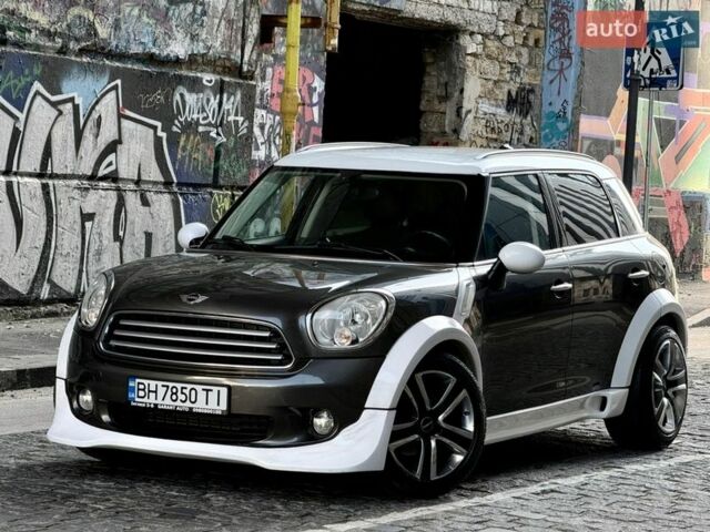 Серый Мини Купер, объемом двигателя 2 л и пробегом 150 тыс. км за 13800 $, фото 24 на Automoto.ua