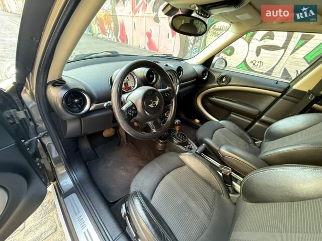 Серый Мини Купер, объемом двигателя 2 л и пробегом 150 тыс. км за 13800 $, фото 103 на Automoto.ua