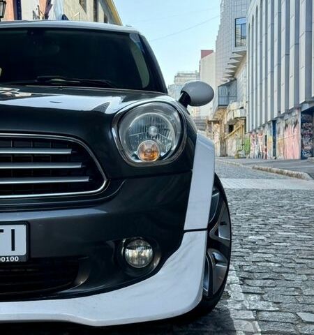 Серый Мини Купер, объемом двигателя 2 л и пробегом 150 тыс. км за 13800 $, фото 25 на Automoto.ua