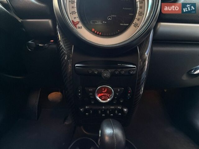 Серый Мини Купер, объемом двигателя 2 л и пробегом 150 тыс. км за 13800 $, фото 94 на Automoto.ua