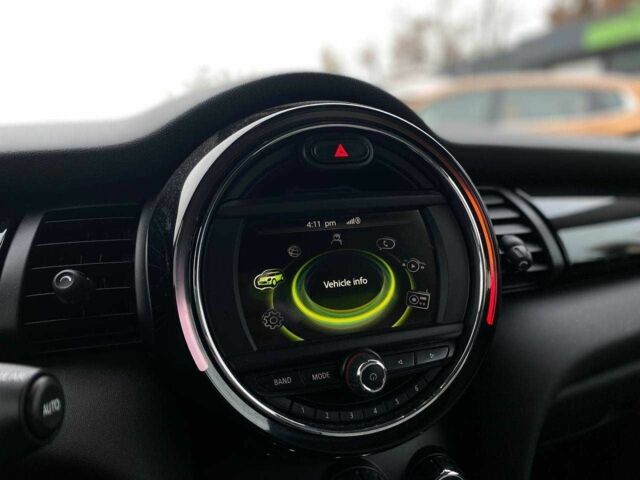 Серый Мини Купер, объемом двигателя 1.5 л и пробегом 85 тыс. км за 11990 $, фото 16 на Automoto.ua