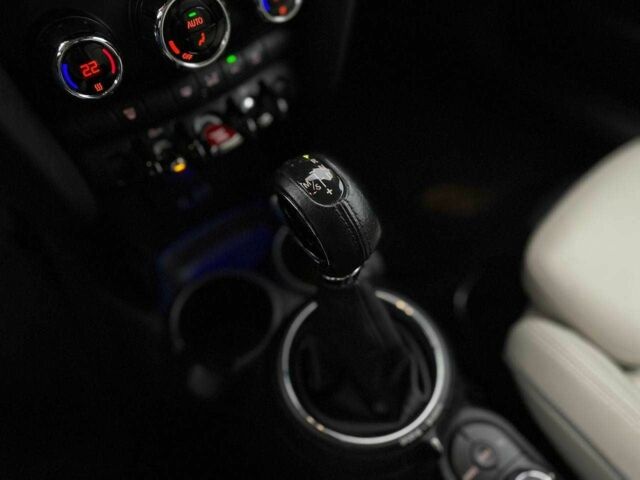 Серый Мини Купер, объемом двигателя 1.5 л и пробегом 85 тыс. км за 11990 $, фото 19 на Automoto.ua