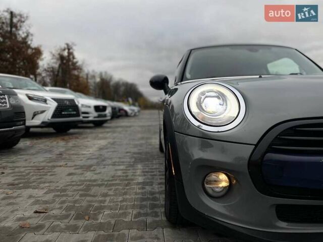 Сірий Міні Cooper, об'ємом двигуна 1.5 л та пробігом 85 тис. км за 11990 $, фото 6 на Automoto.ua