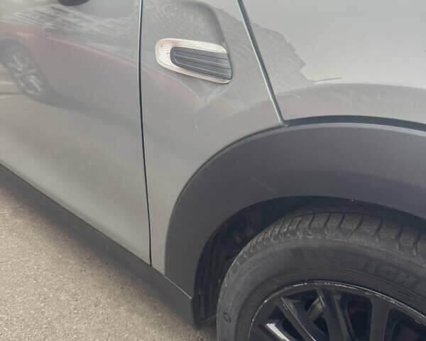 Серый Мини Купер, объемом двигателя 1.5 л и пробегом 86 тыс. км за 10990 $, фото 11 на Automoto.ua