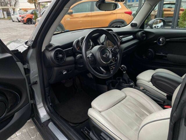 Серый Мини Купер, объемом двигателя 1.5 л и пробегом 85 тыс. км за 11990 $, фото 9 на Automoto.ua